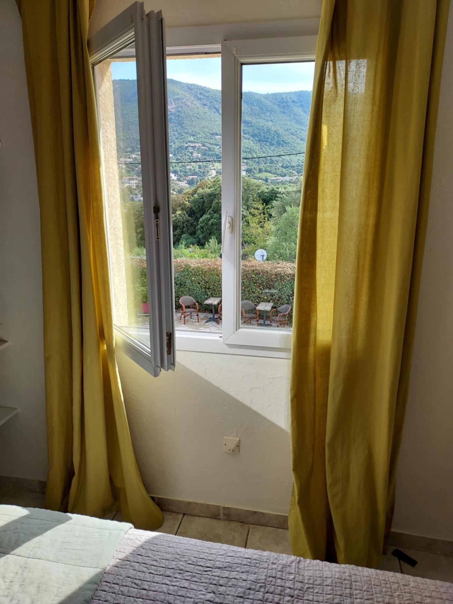 Veronique Bed & Breakfast Appietto Luaran gambar